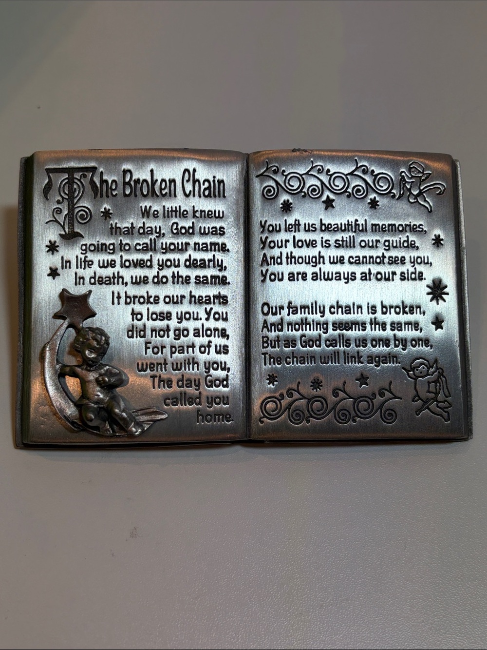 Cathedral Art The Broken Chain Memorial Plaque Angel Pewter Tone